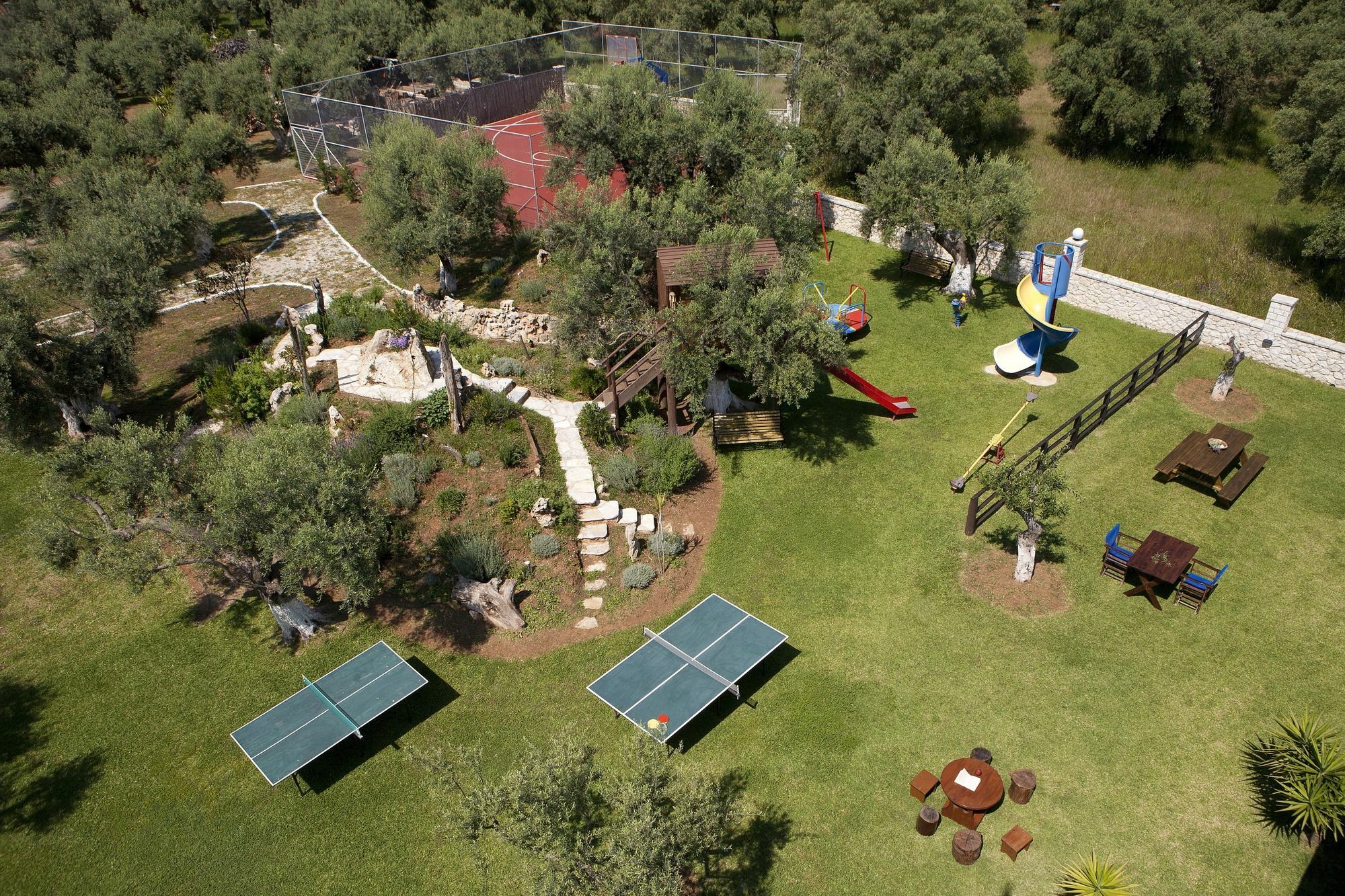 Villa Elia Resort Frinion Exterior photo